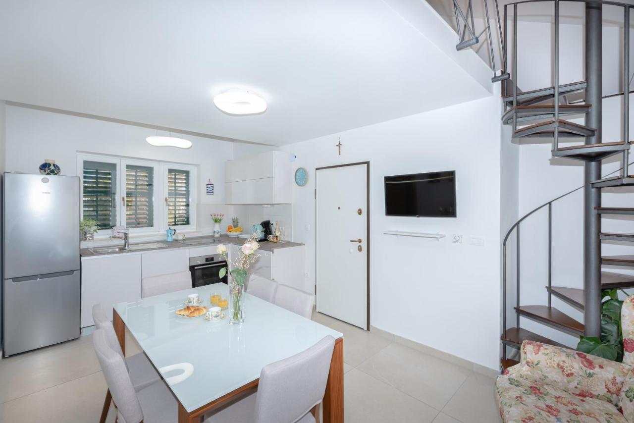 Apartment "Dida" With Free Private Parking Solin Extérieur photo